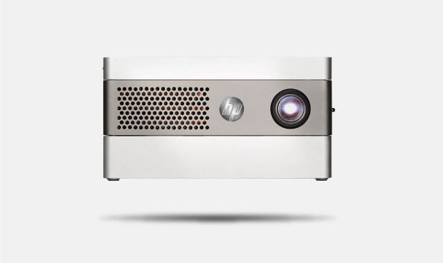 HP IP400 Projector Facing Forward